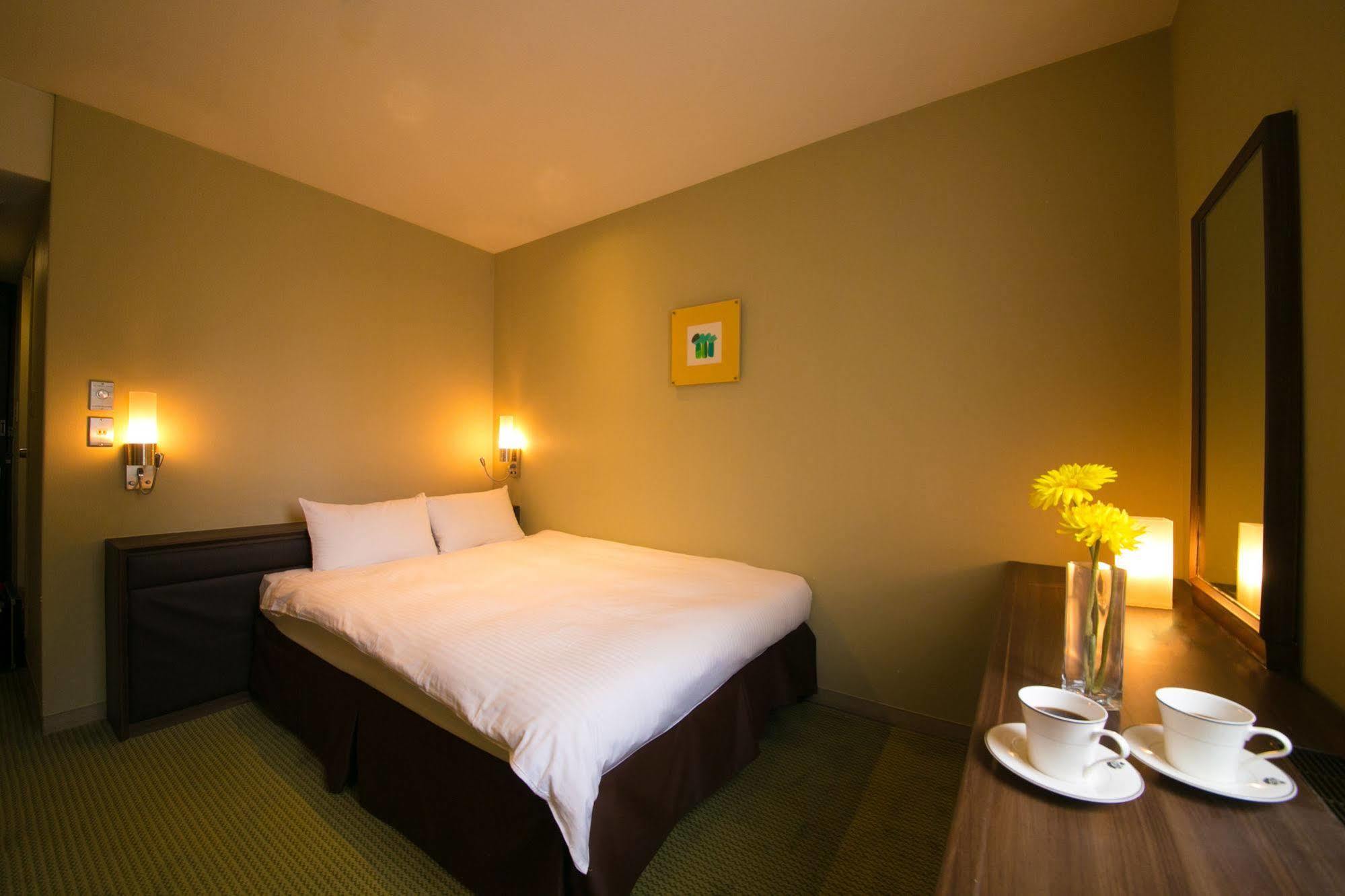 Imperial Palace City Hotel Fukuoka Hakata  Bagian luar foto