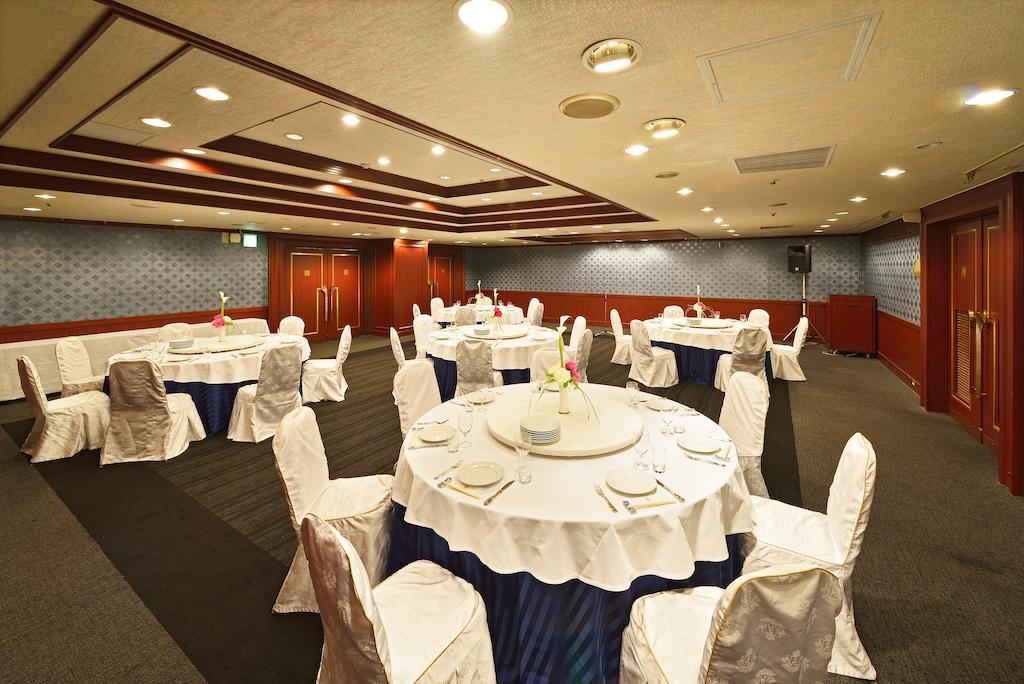 Imperial Palace City Hotel Fukuoka Hakata  Bagian luar foto